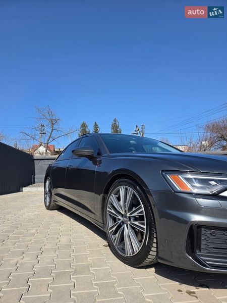 Седан Audi A6 2019 в Черновцах