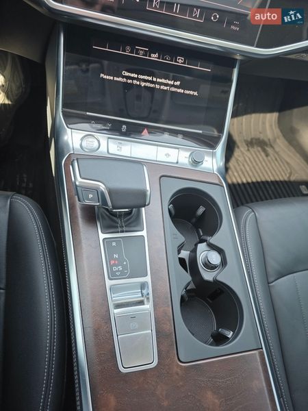 Седан Audi A6 2019 в Черновцах