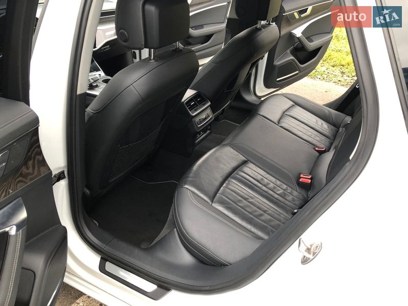 Седан Audi A6 2018 в Киеве