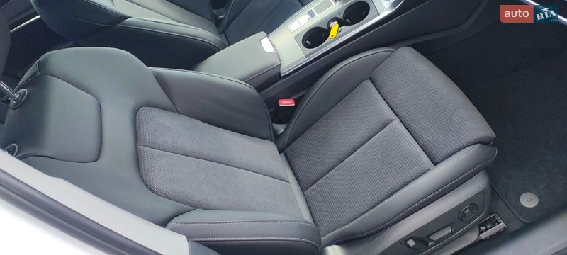 Универсал Audi A6 2020 в Хмельницком