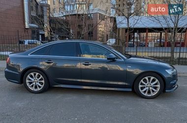 Седан Audi A6 2015 в Киеве