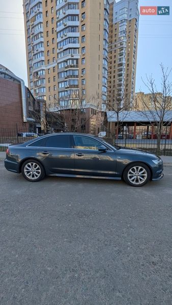 Седан Audi A6 2015 в Киеве