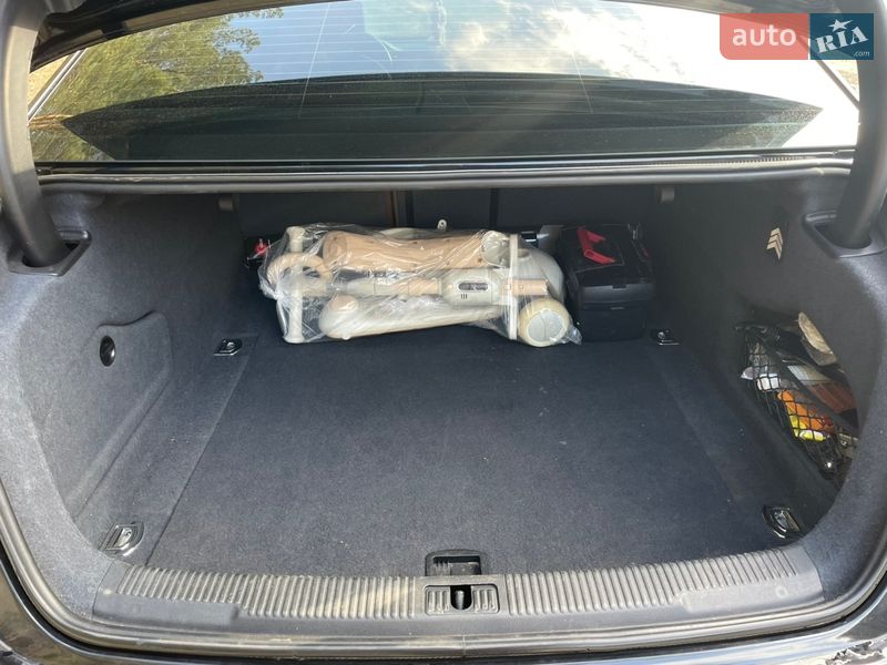 Седан Audi A6 2012 в Черкассах