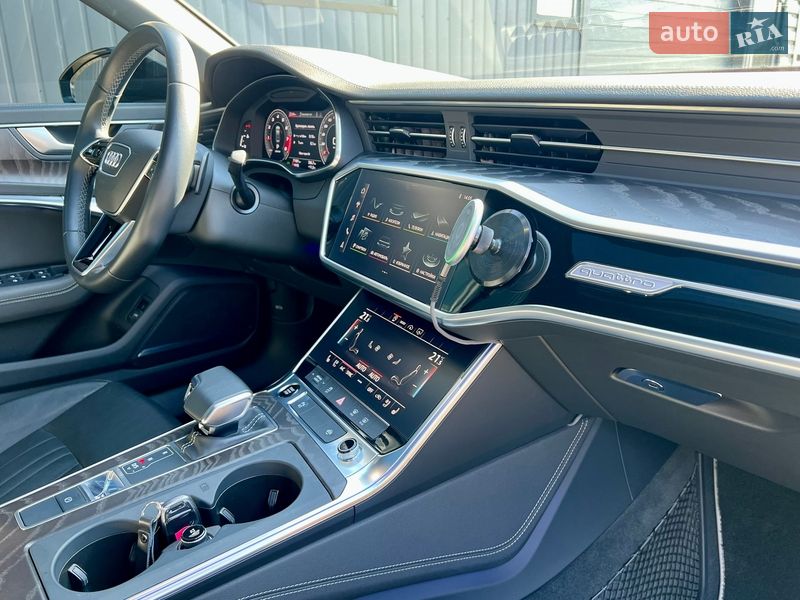 Седан Audi A6 2020 в Киеве