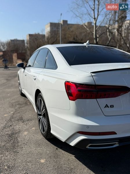 Седан Audi A6 2019 в Виннице
