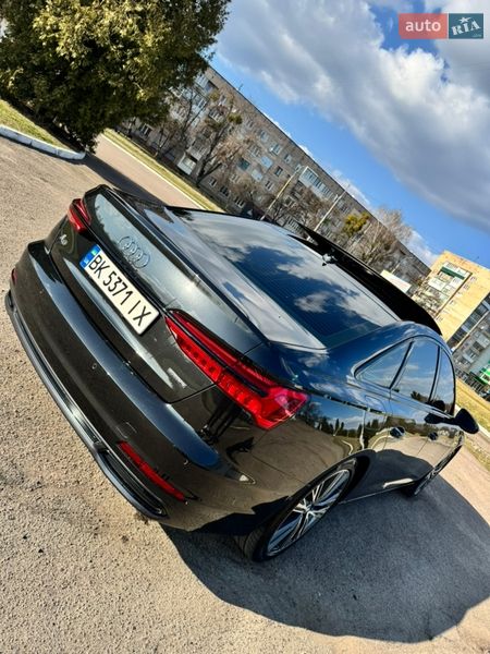 Седан Audi A6 2020 в Ровно