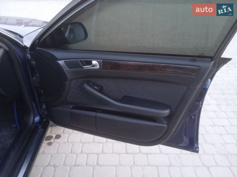 Седан Audi A6 2000 в Гусятине