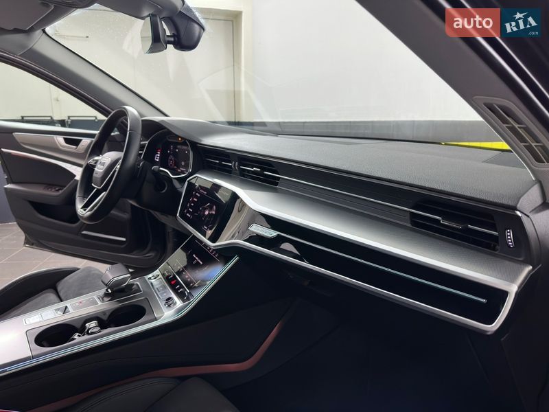 Седан Audi A6 2022 в Казатине