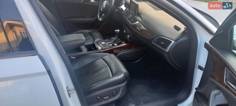 Седан Audi A6 2014 в Ужгороде