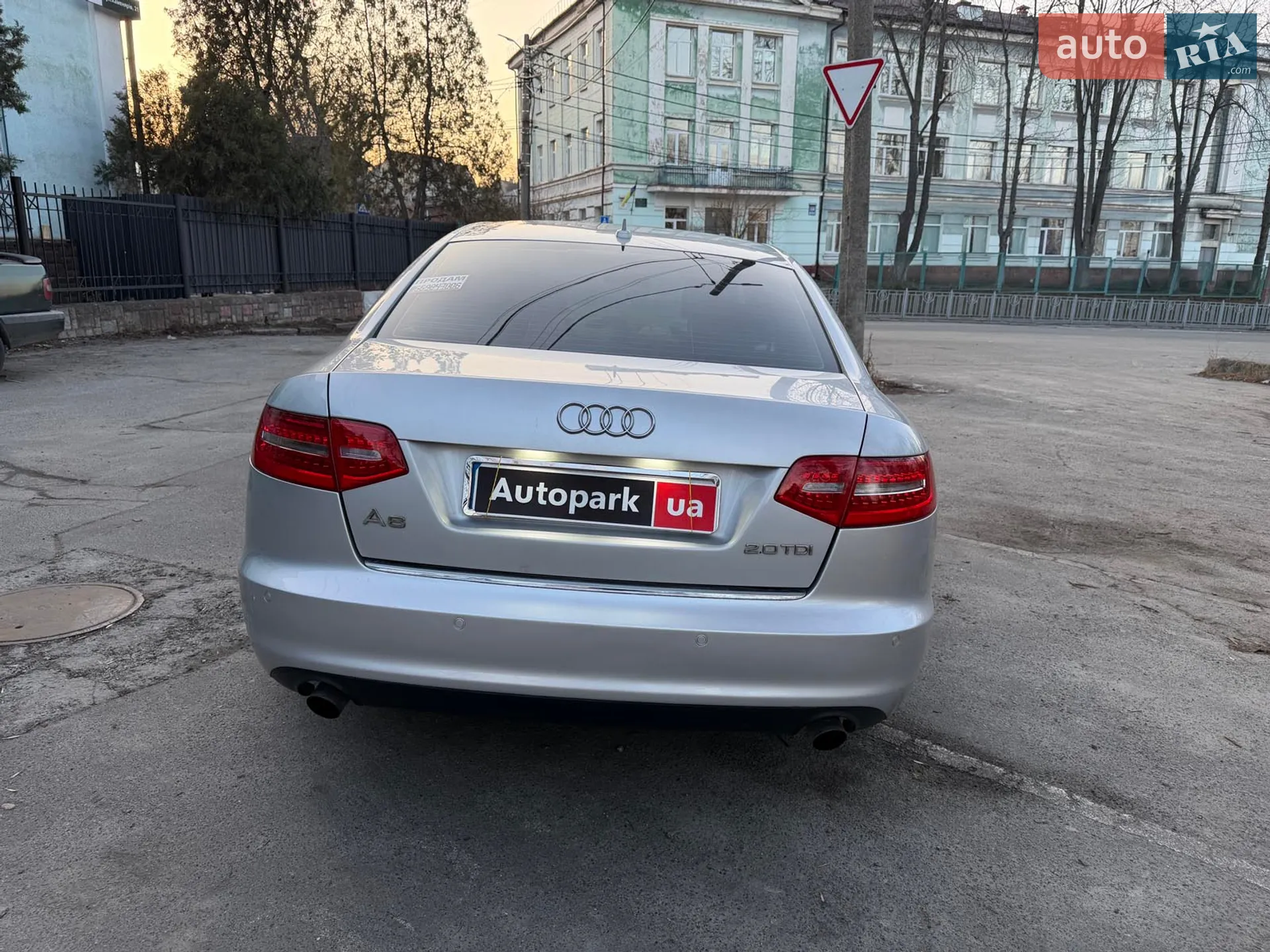 2010 Audi A6 - мініатюра 8