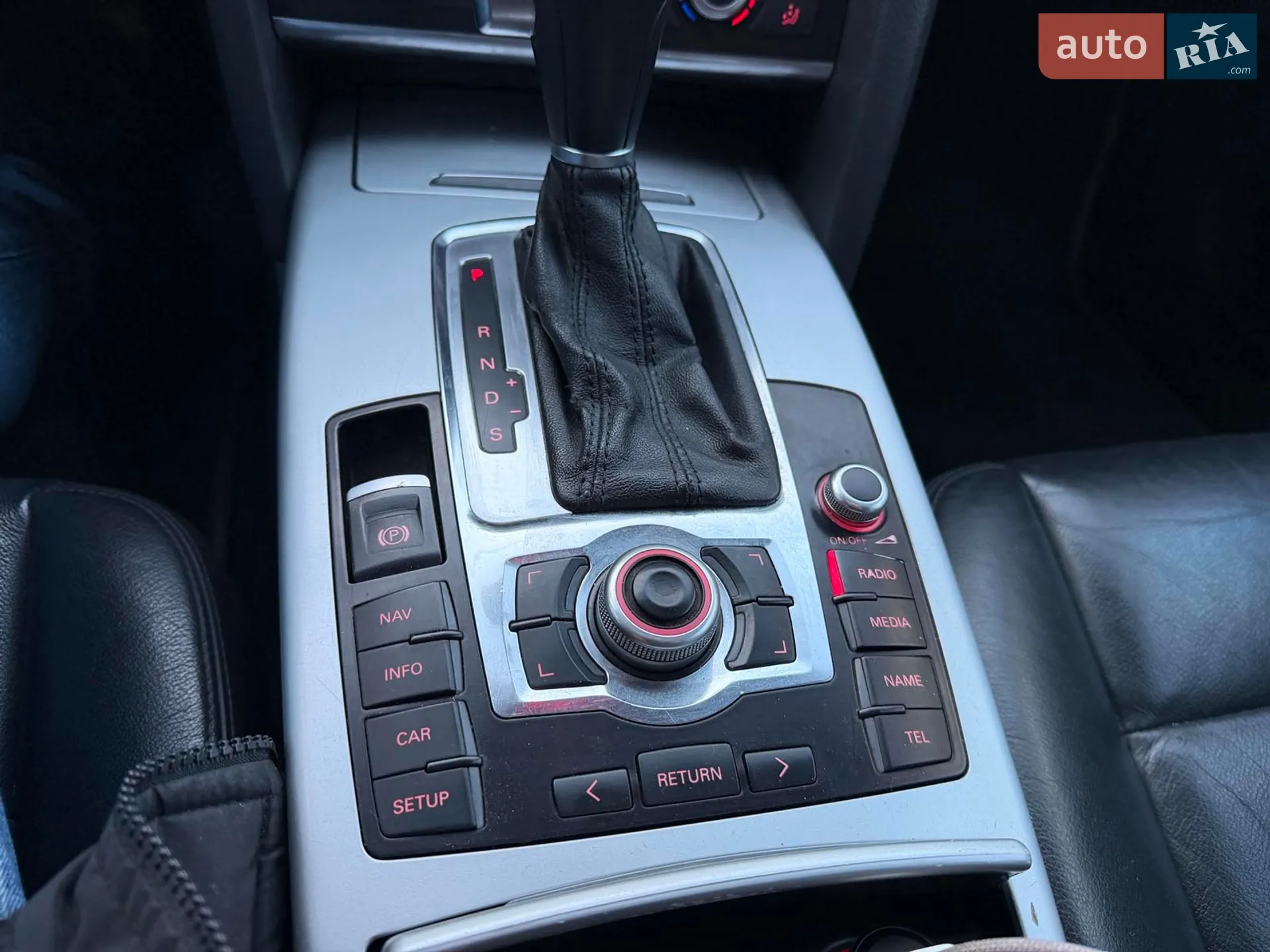 2010 Audi A6 - мініатюра 16