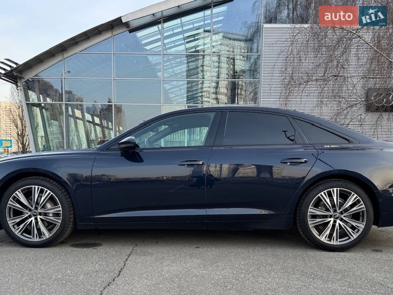Седан Audi A6 2023 в Києві