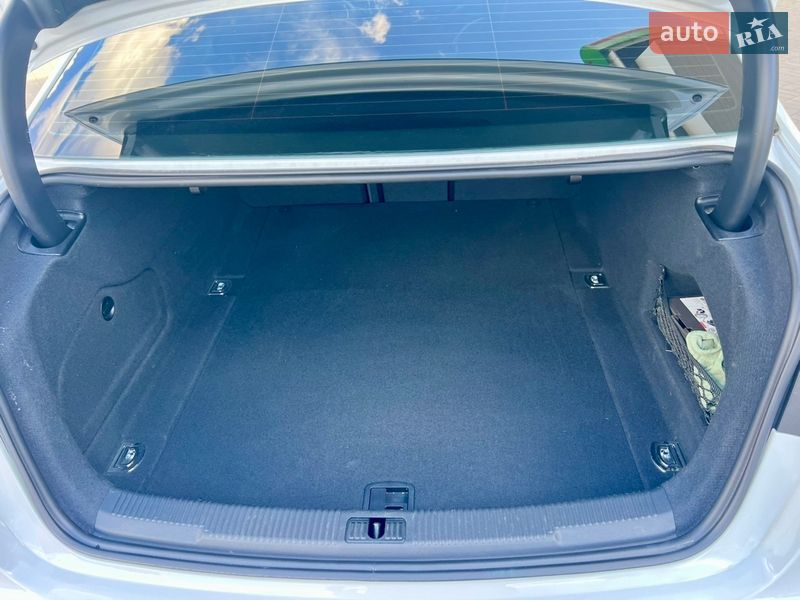 Седан Audi A6 2017 в Житомире