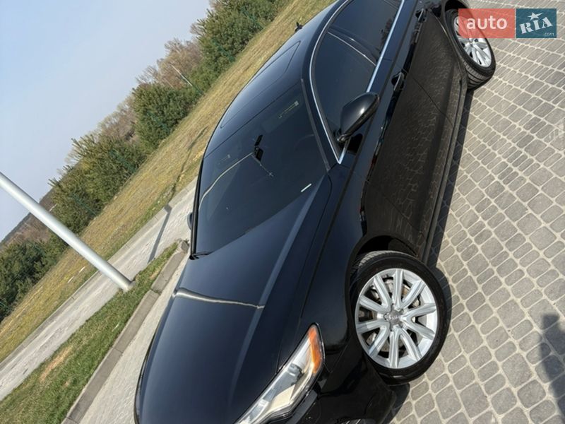 Седан Audi A6 2014 в Львові