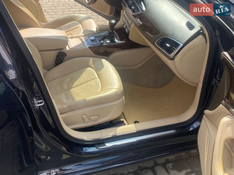 Седан Audi A6 2013 в Ивано-Франковске