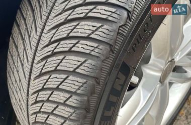 Седан Audi A6 2017 в Киеве