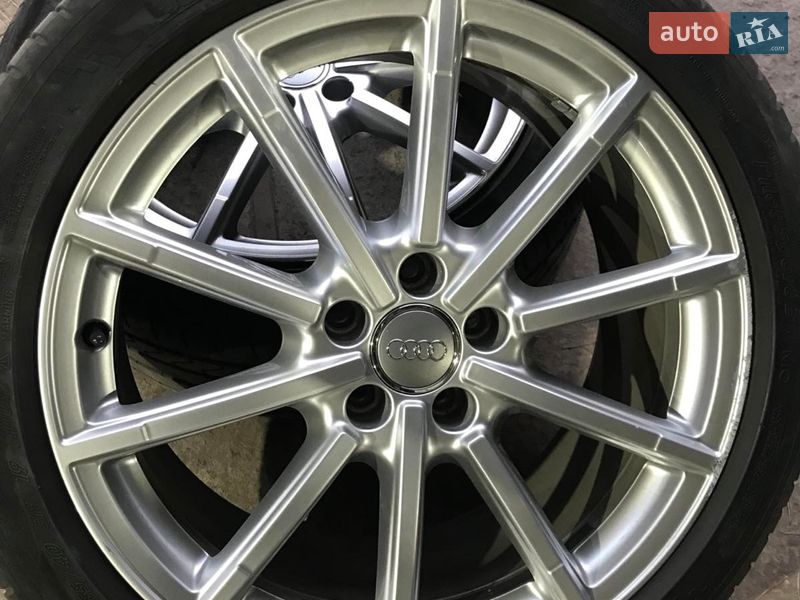 Седан Audi A6 2017 в Киеве