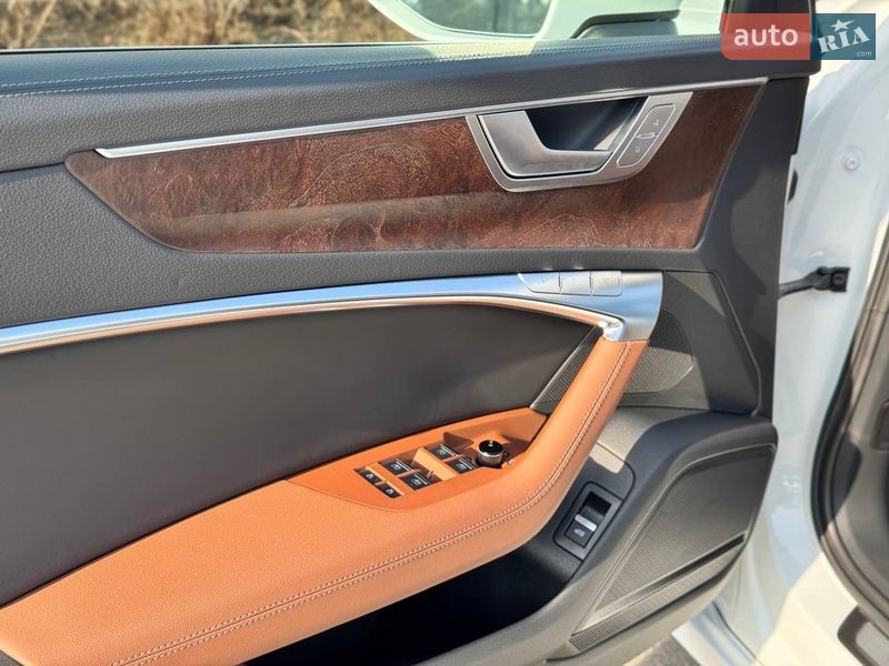 Седан Audi A6 2021 в Києві
