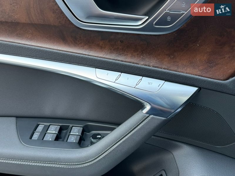 Седан Audi A6 2019 в Ровно