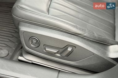 Седан Audi A6 2022 в Киеве