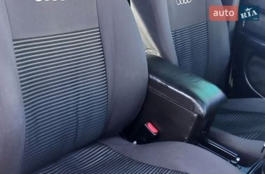 Седан Audi A6 1996 в Чорткове