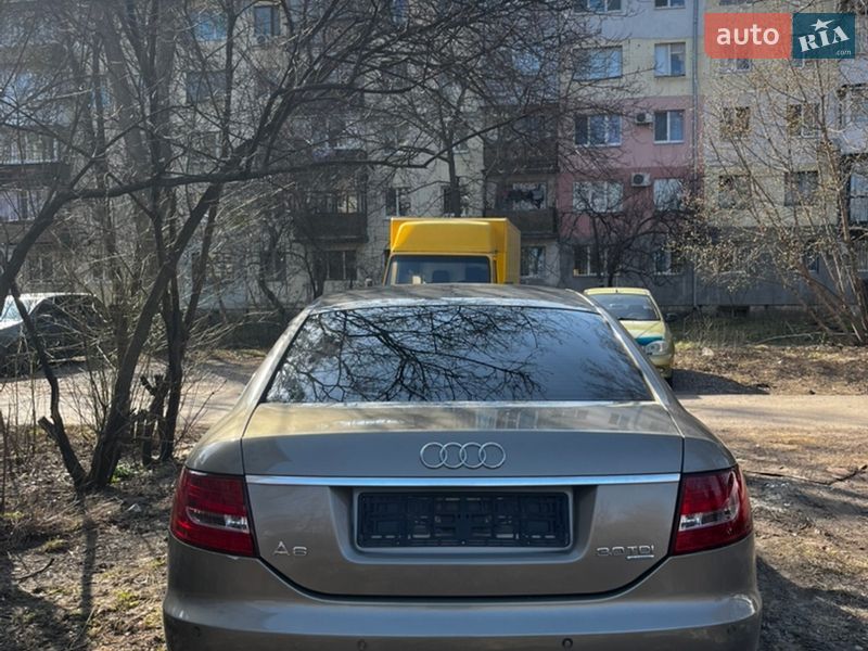 Седан Audi A6 2004 в Полтаве