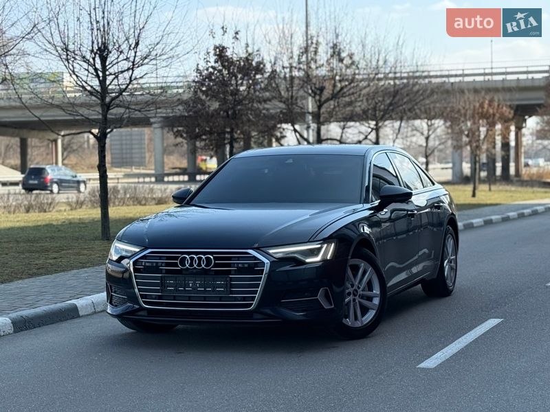 Седан Audi A6 2023 в Киеве