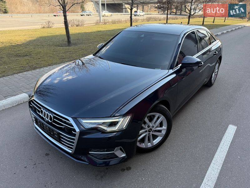 Седан Audi A6 2023 в Киеве
