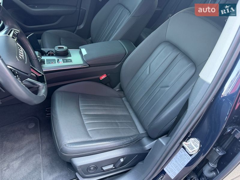 Седан Audi A6 2023 в Киеве