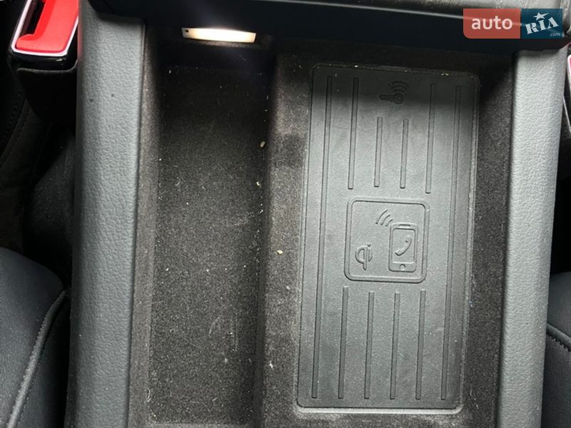 Седан Audi A6 2020 в Львове