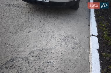 Універсал Audi A6 1999 в Вараші
