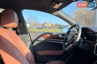 Седан Audi A6 2022 в Львове