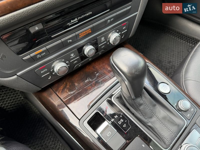 Седан Audi A6 2016 в Киеве
