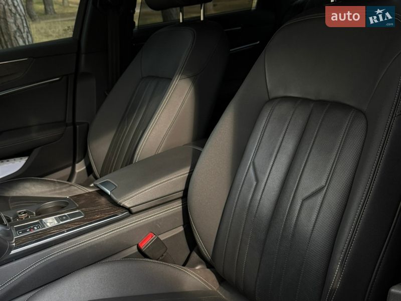 Седан Audi A6 2018 в Сумах