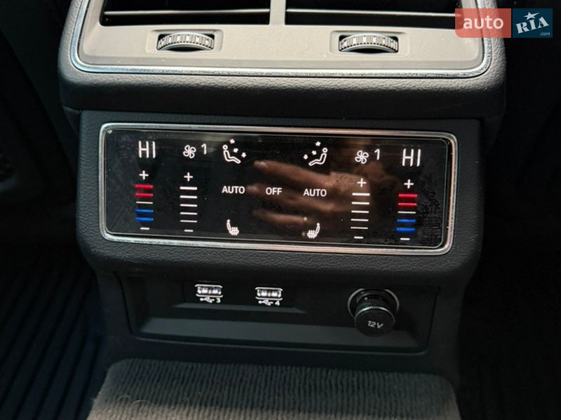 Седан Audi A6 2018 в Сумах