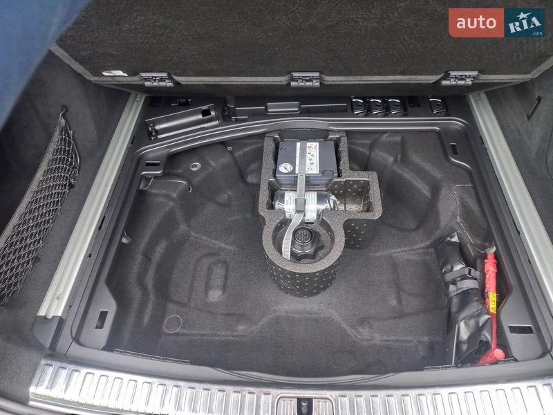 Універсал Audi A6 2019 в Краснограді