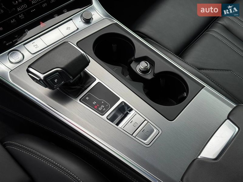 Седан Audi A6 2018 в Луцке