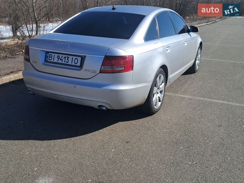 Седан Audi A6 2004 в Лохвиці