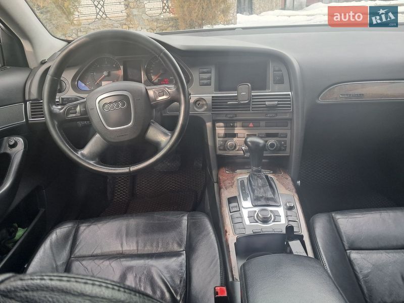 Седан Audi A6 2004 в Лохвиці