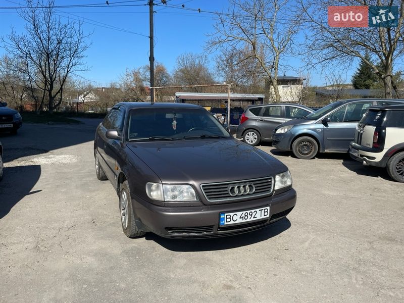 Седан Audi A6 1996 в Львові