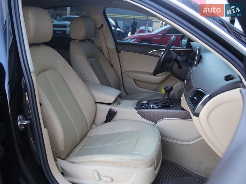 Седан Audi A6 2014 в Киеве