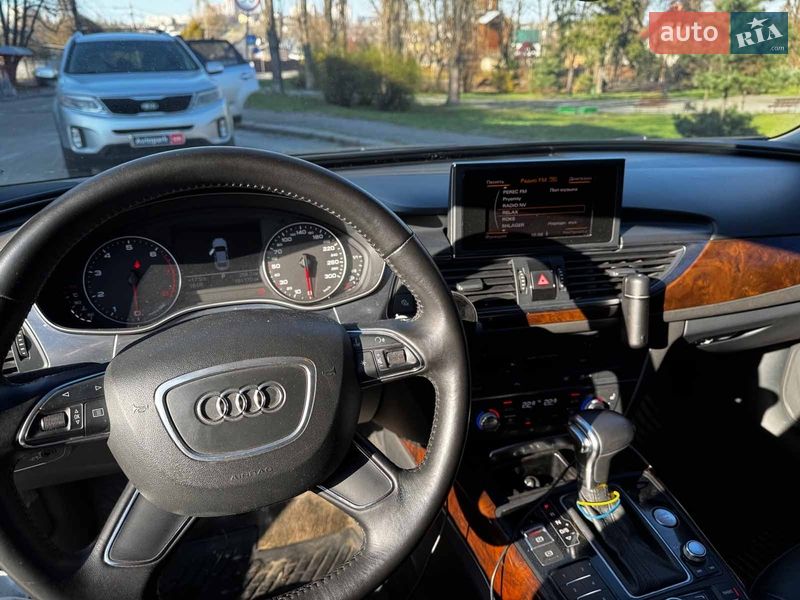Седан Audi A6 2012 в Киеве