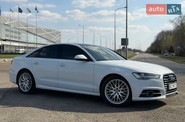 Седан Audi A6 2015 в Львові