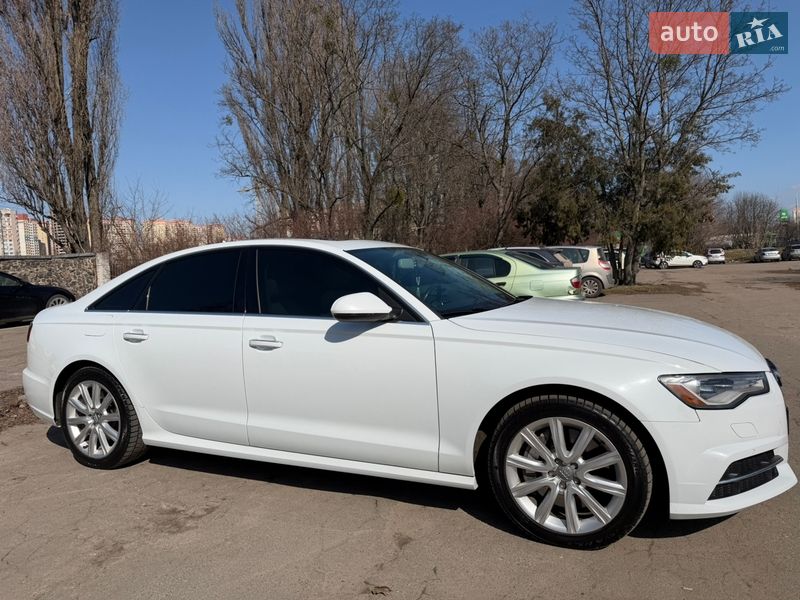 Седан Audi A6 2015 в Киеве