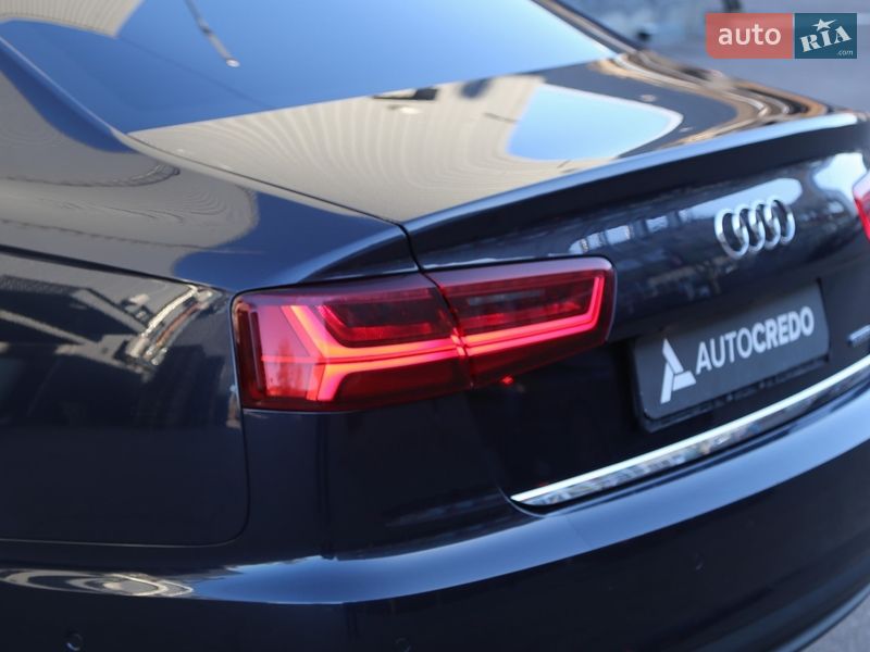 Седан Audi A6 2015 в Киеве