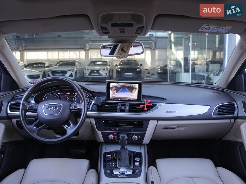 Седан Audi A6 2015 в Киеве