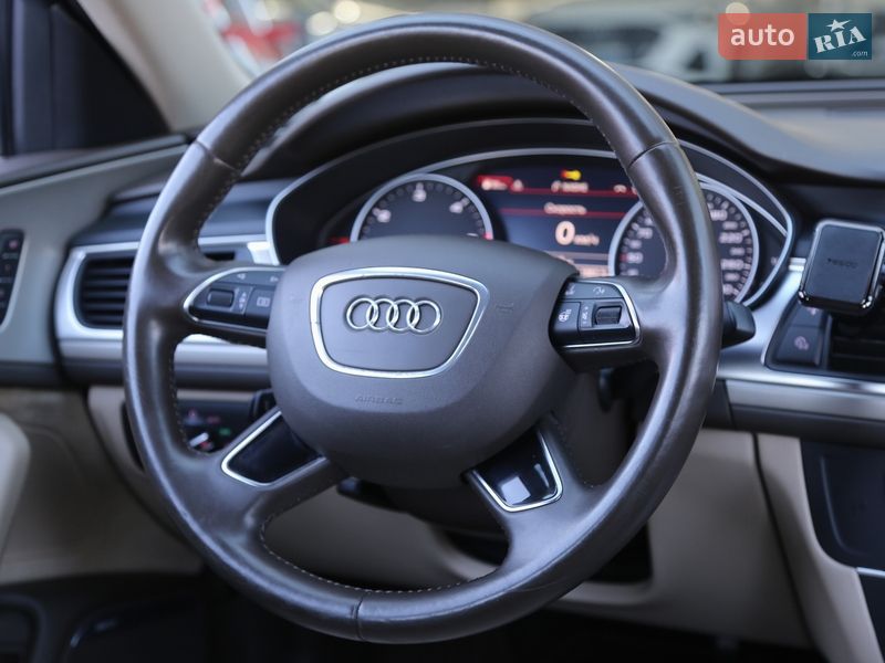 Седан Audi A6 2015 в Киеве