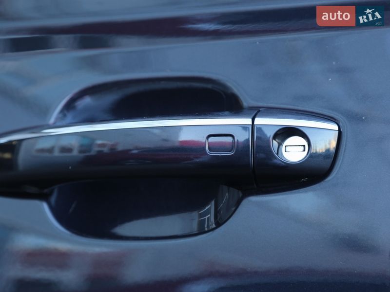 Седан Audi A6 2015 в Киеве