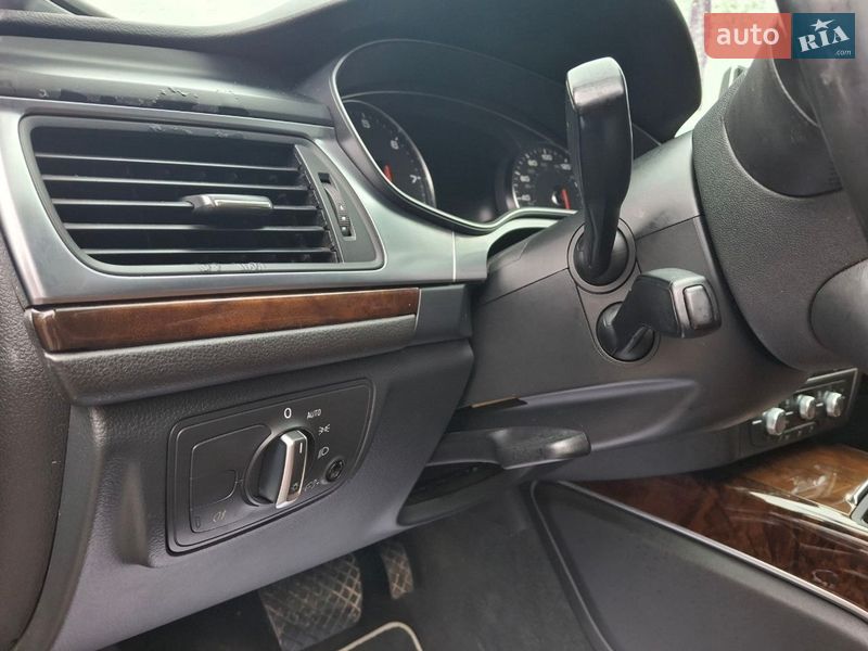 Седан Audi A6 2012 в Львові