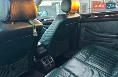 Седан Audi A6 2001 в Вараше